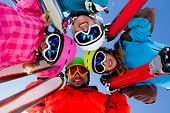 picture of holidays  - Skiing - JPG 