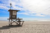 picture of beach  - Lifeguard tower at Newport Beach - JPG 
