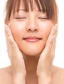 image of facial  - Facial massage - JPG 